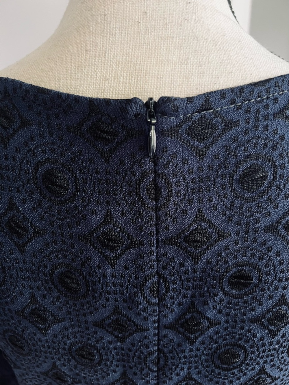 St. John Black Label Trumpet Hemline Dress - Picture 7 of 10